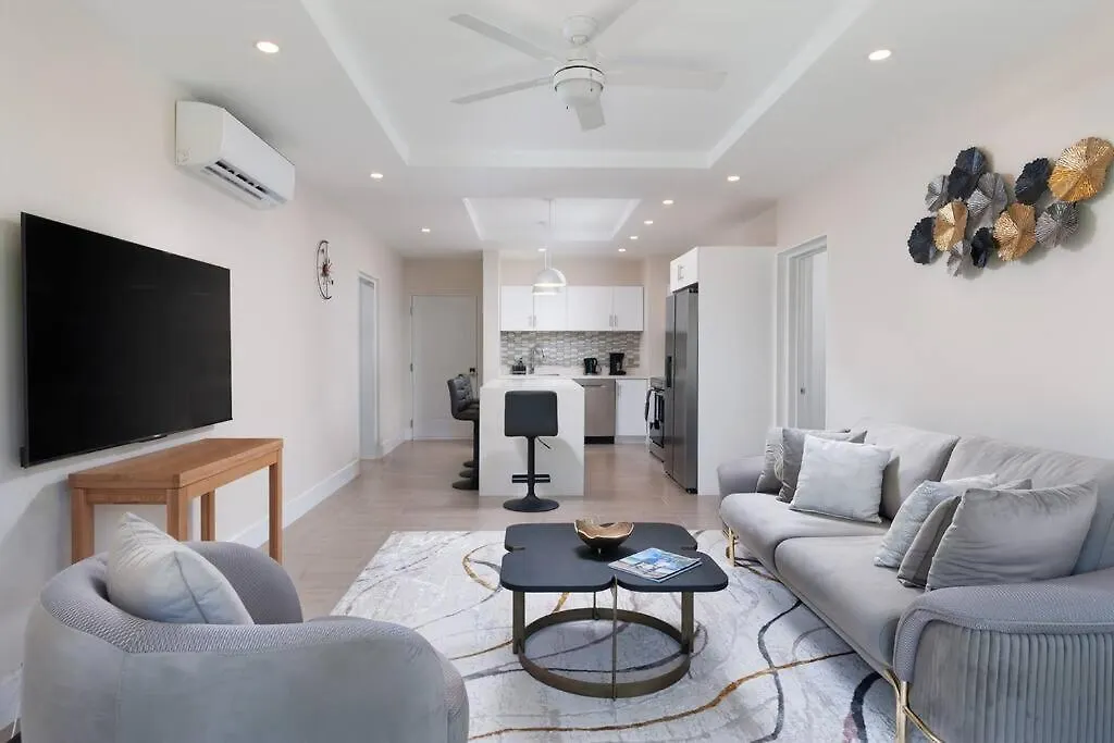 2 Bed Coral Beach Condo Pool & Beach Access Saint Peter Apartment