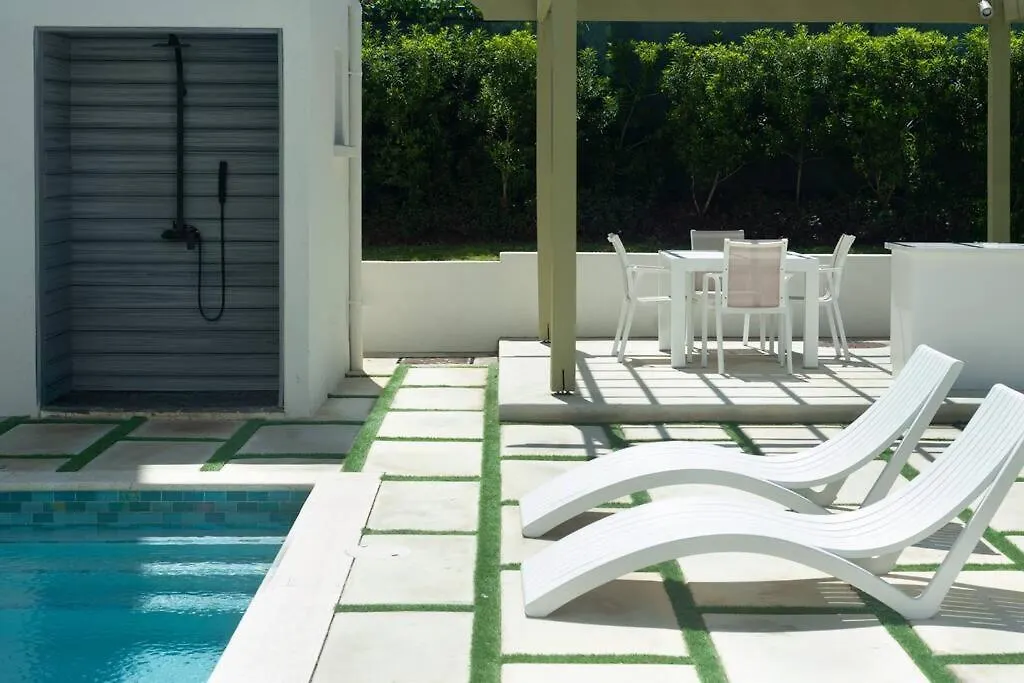 2 Bed Coral Beach Condo Pool & Beach Access Saint Peter 0*,